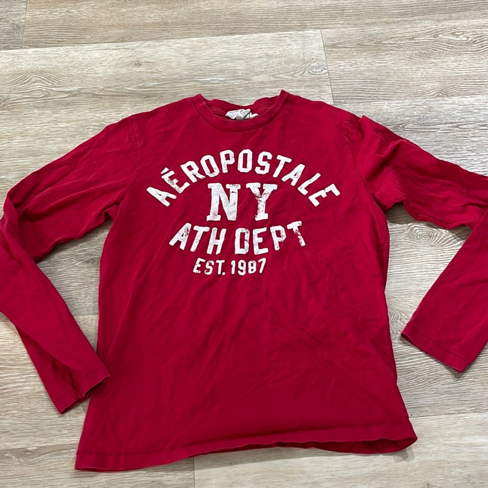 Long sleeve Tshirt size small